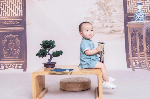 阿里十个月宝宝可以吃盐吗
